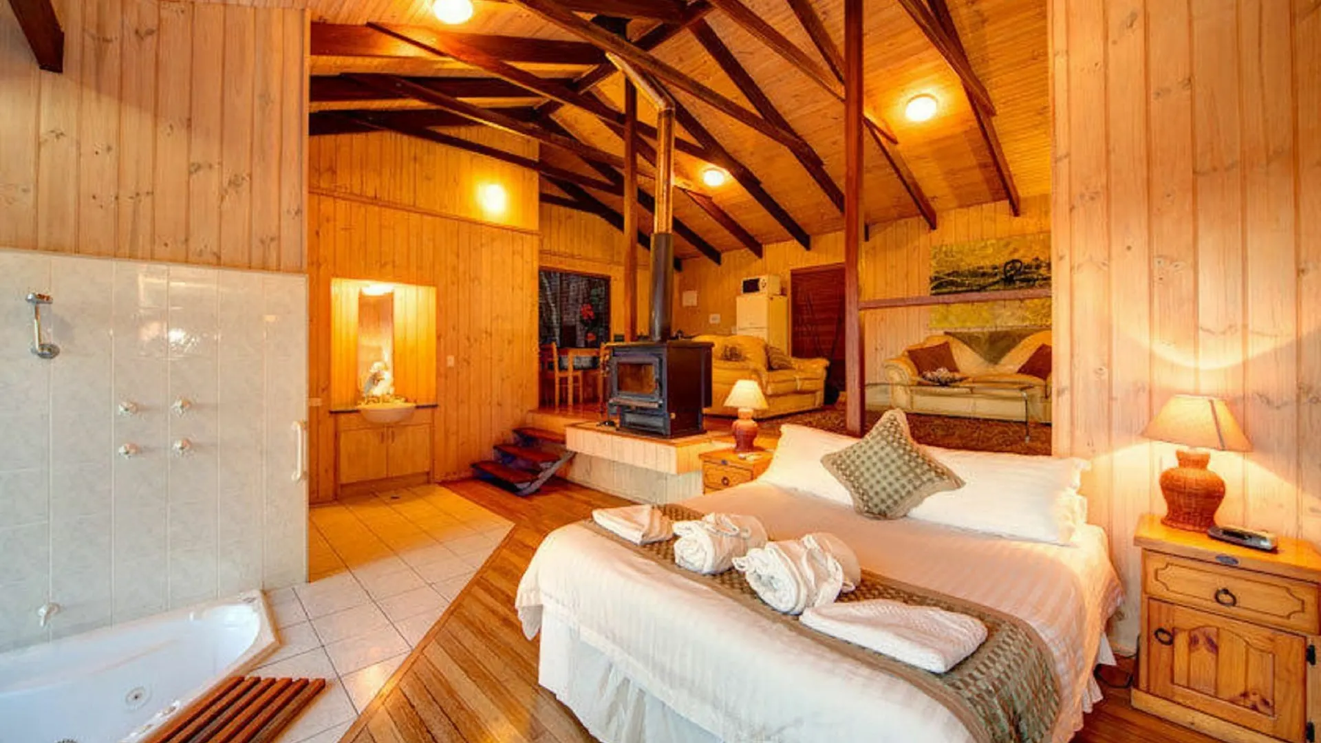 Treetops Seaview Montville